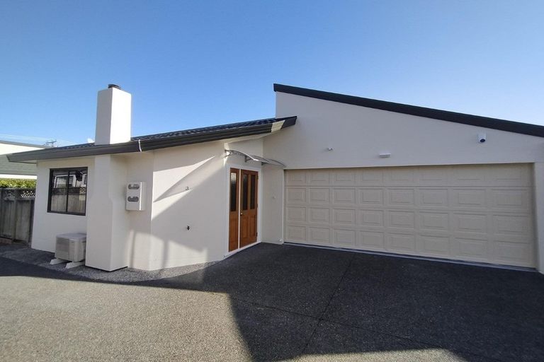 Photo of property in 3/53 Anzac Road, Browns Bay, Auckland, 0630