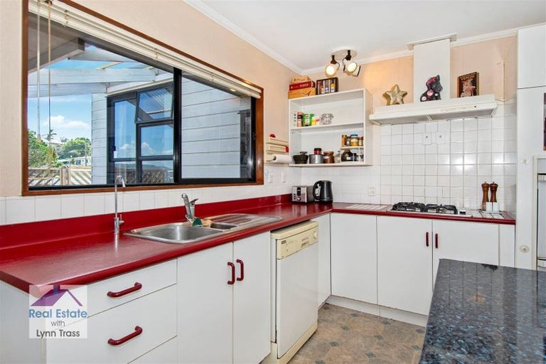 Photo of property in 21 Weir Crescent, Onerahi, Whangarei, 0110