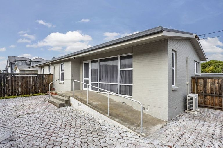 Photo of property in 1 Hood Street, New Brighton, Christchurch, 8061