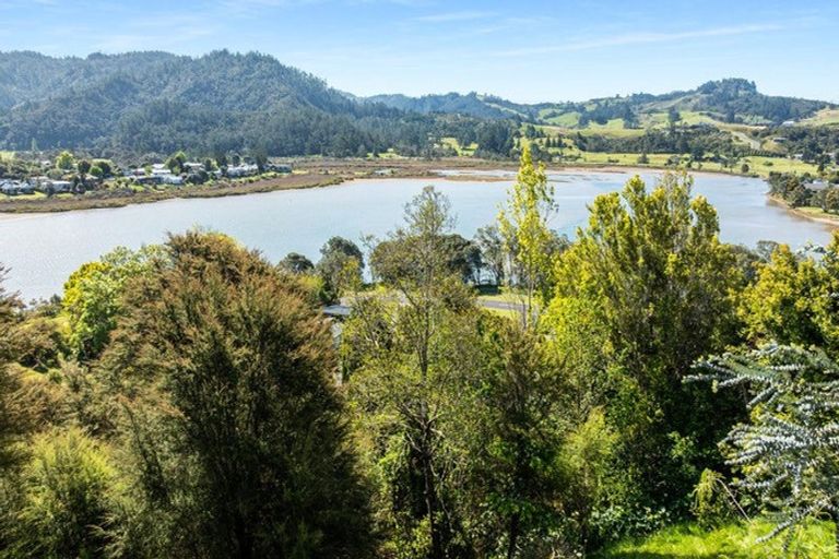 Photo of property in 12 Patton Place, Tairua, 3508