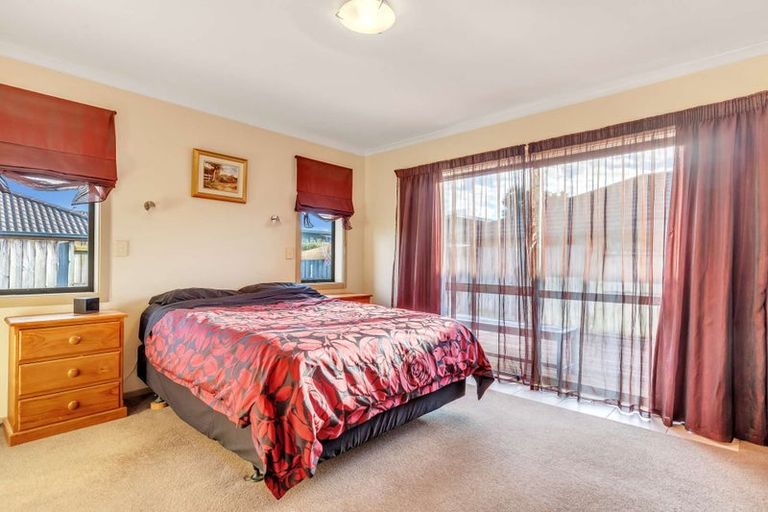 Photo of property in 20 Golden Courie Close, Papamoa Beach, Papamoa, 3118
