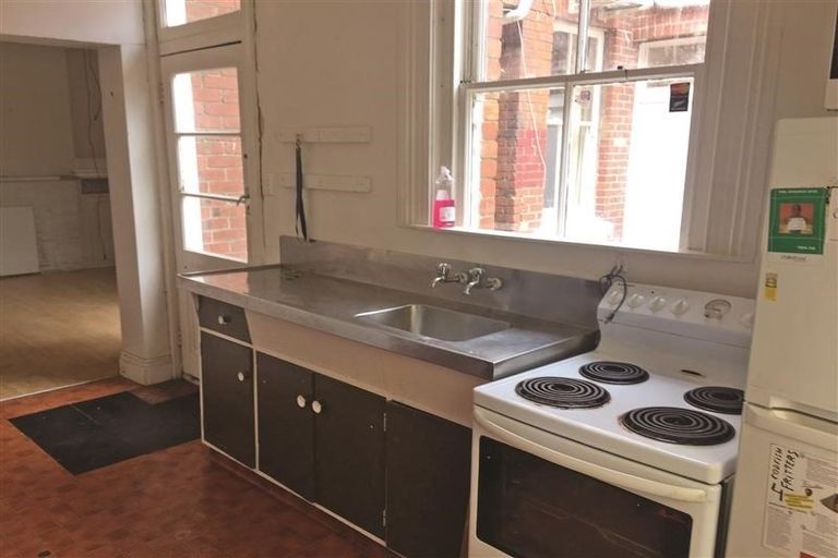 Photo of property in 8 Riego Street, North Dunedin, Dunedin, 9016