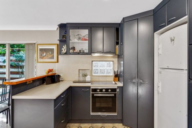 Photo of property in 35a Shirley Avenue, Papakura, 2110