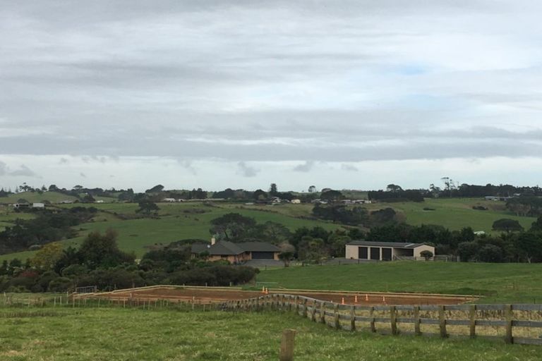 Photo of property in 10 Colbeck Road, Awhitu, 2684