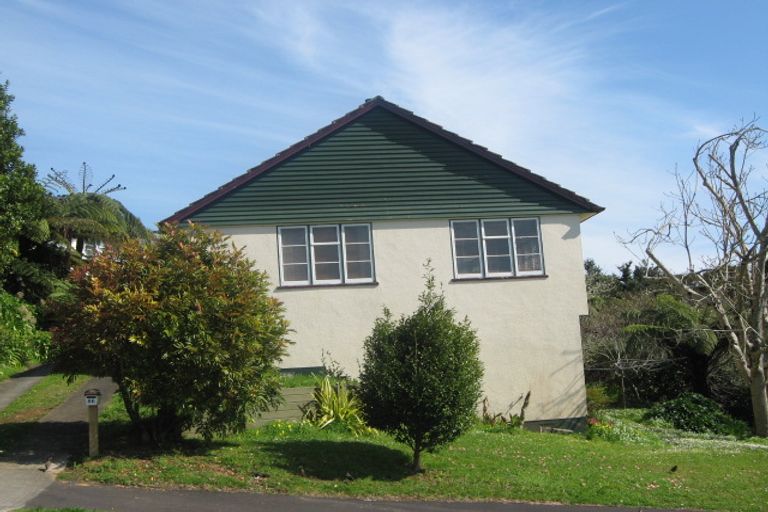 Photo of property in 86 Glenpark Avenue, Frankleigh Park, New Plymouth, 4310