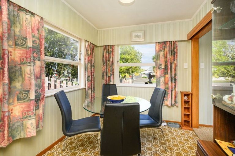 Photo of property in 33 Apollo Parade, Milson, Palmerston North, 4414