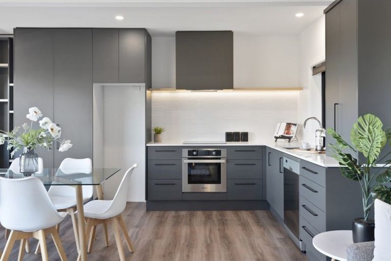 Photo of property in 126 Dyers Pass Road, Cashmere, Christchurch, 8022