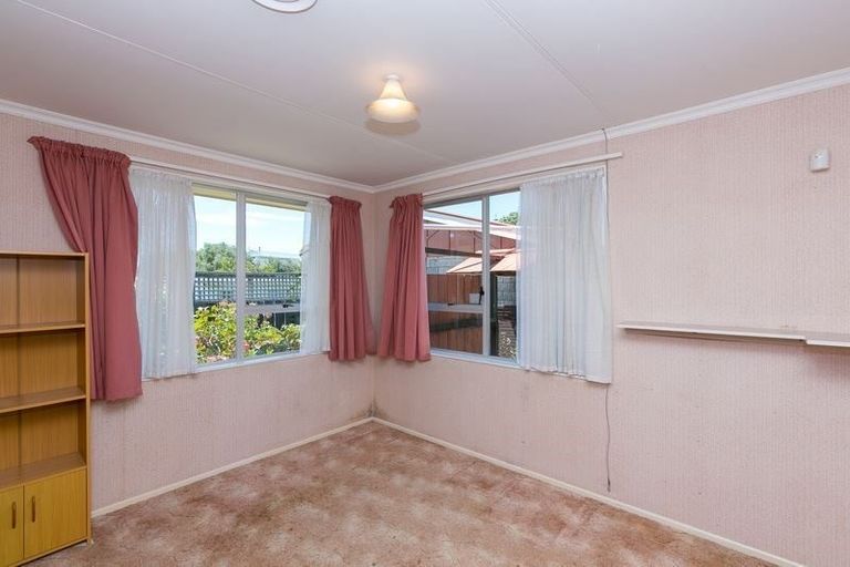 Photo of property in 13 Culzean Grove, Bell Block, New Plymouth, 4312