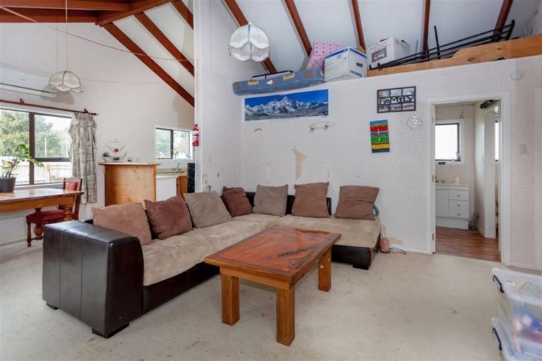 Photo of property in 4 Chestnut Grove, Tairua, 3508