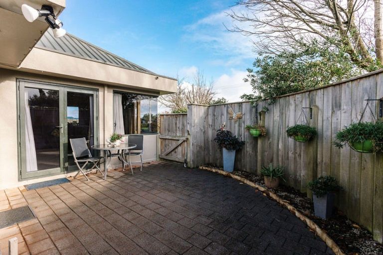 Photo of property in 24 Ruahine Street, Dannevirke, 4930