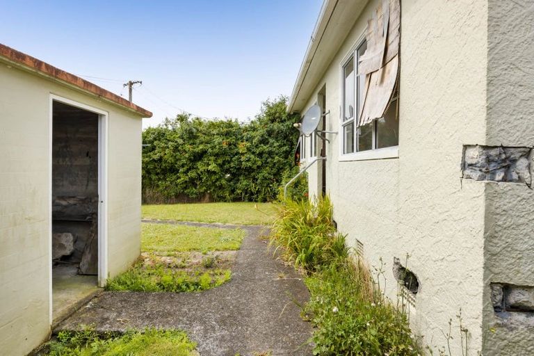 Photo of property in 51-53 Wrantage Street, Westown, New Plymouth, 4310