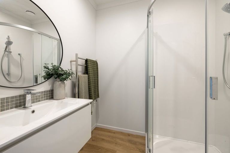 Photo of property in 6 Ruakiwi Road, Hamilton Lake, Hamilton, 3204