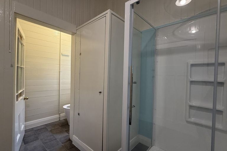 Photo of property in 4 Myrtle Crescent, Mount Cook, Wellington, 6021