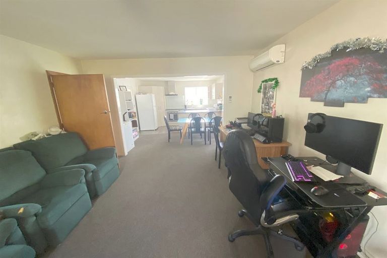 Photo of property in 32 Arthur Street, Upper Riccarton, Christchurch, 8041