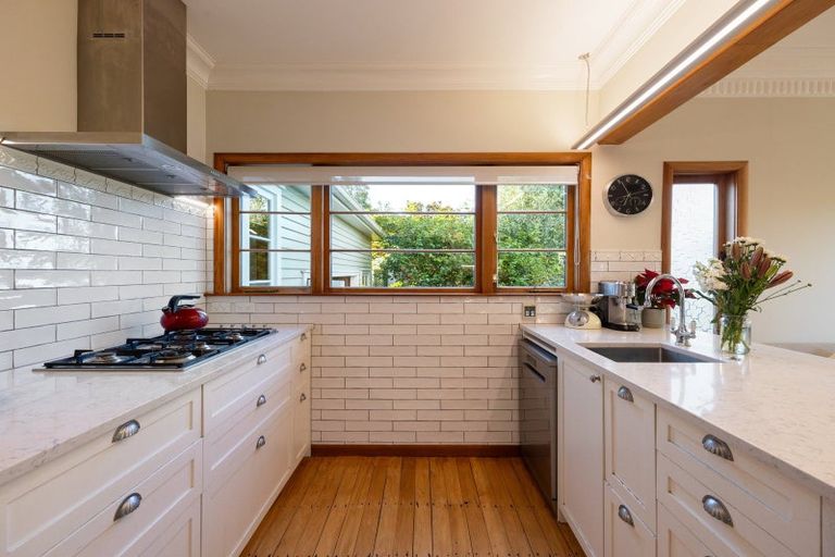 Photo of property in 31 Mansel Avenue, Hillcrest, Hamilton, 3216