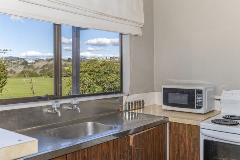Photo of property in 56 Kaitemako Road, Welcome Bay, Tauranga, 3112