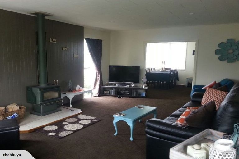 Photo of property in 71 Johns Road, Rangiora, 7400