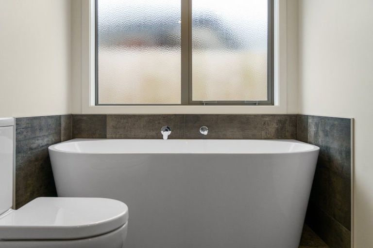 Photo of property in 79 Union Drive, Papamoa, 3118