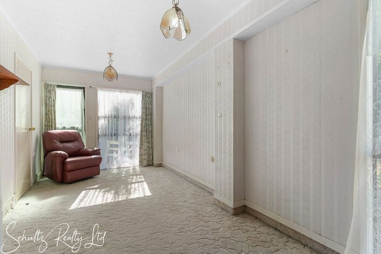 Photo of property in 16 Kaiwaka-mangawhai Road, Kaiwaka, 0975