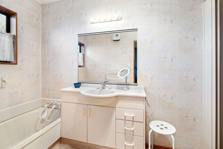 Photo of property in 4/121 Kamo Road, Kensington, Whangarei, 0112