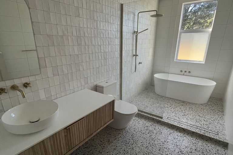 Photo of property in 109 Clemow Road, Fitzroy, New Plymouth, 4312