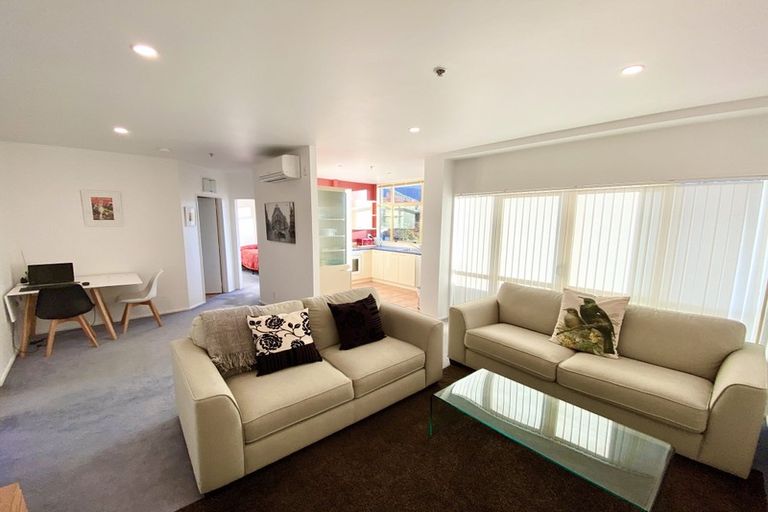 Photo of property in Hume House, 33/152 The Terrace, Wellington Central, Wellington, 6011