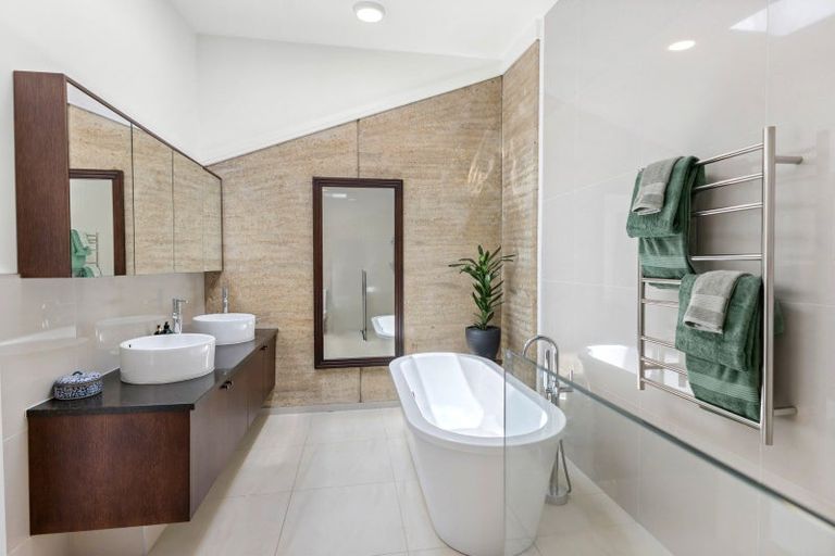 Photo of property in 12 Keridale Lane, Kerikeri, 0230