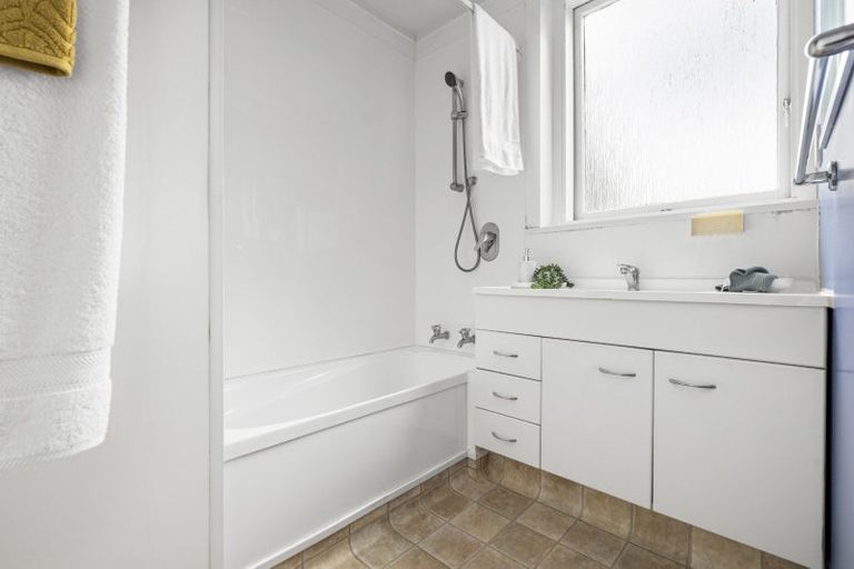 Photo of property in 36 Jonathon Street, Brookfield, Tauranga, 3110