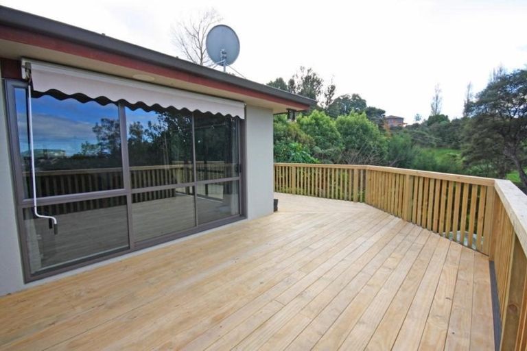Photo of property in 8 Brenton Place, Whangamata, 3691