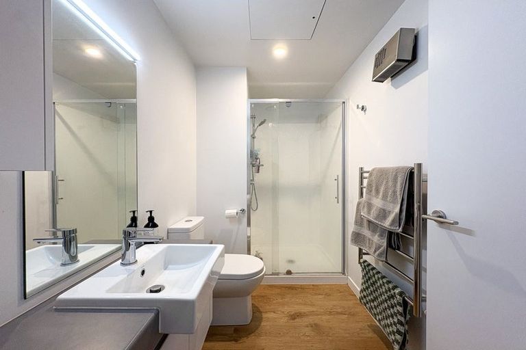 Photo of property in 21/6 Waverley Street, Sydenham, Christchurch, 8023