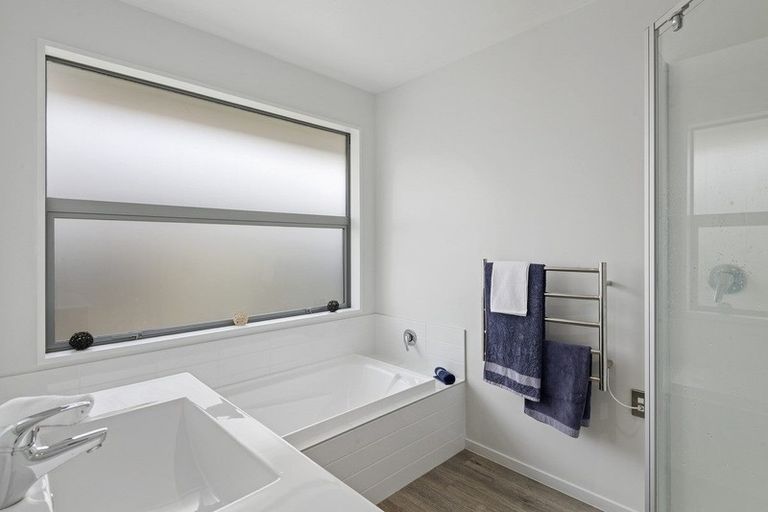 Photo of property in 7a Sylvia Street, Parklands, Christchurch, 8083