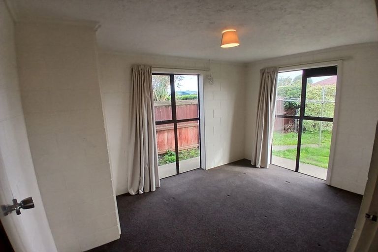 Photo of property in 2/122 Effingham Street, North New Brighton, Christchurch, 8083