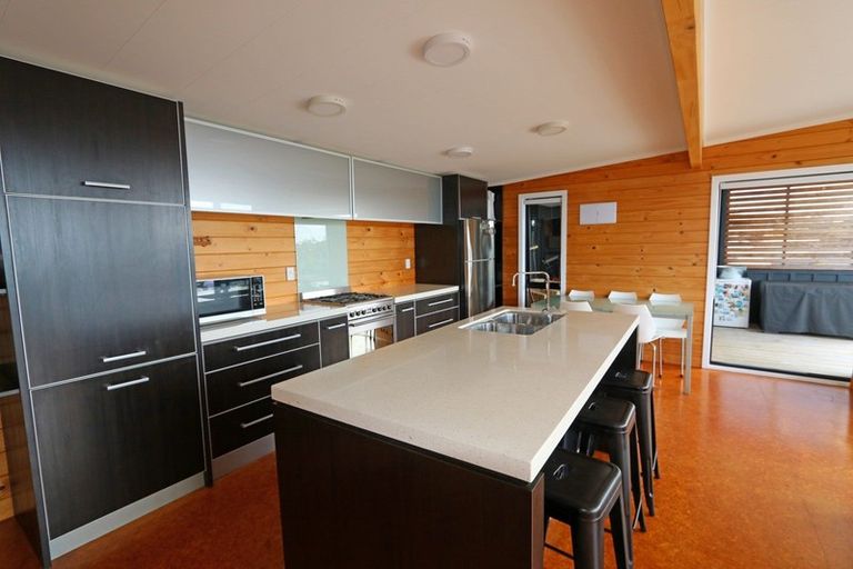 Photo of property in 16 Lang Road, Langs Beach, Waipu, 0582