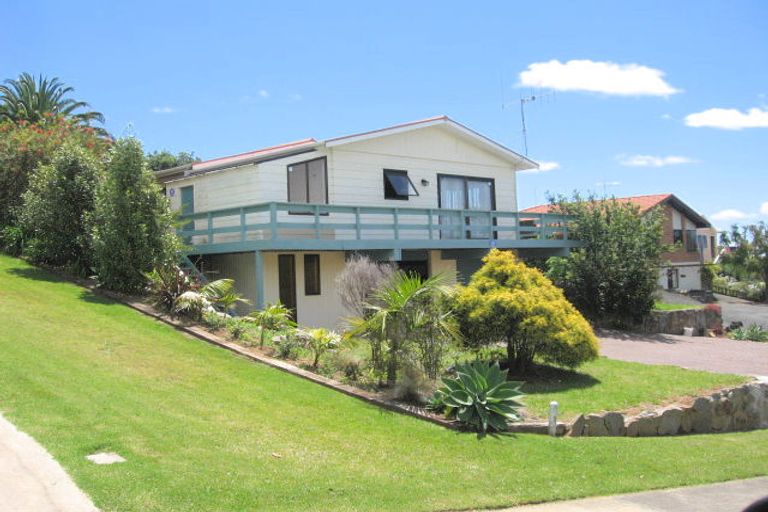Photo of property in 47 Stratford Drive, Cable Bay, 0420