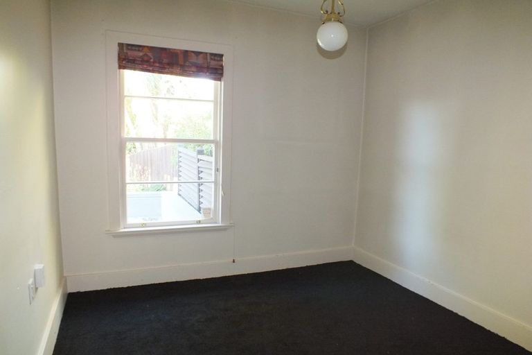 Photo of property in 98 Kahu Road, Fendalton, Christchurch, 8041