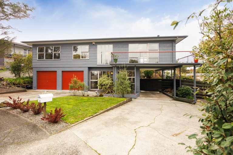 Photo of property in 4 Eastview Place, Feilding, 4702