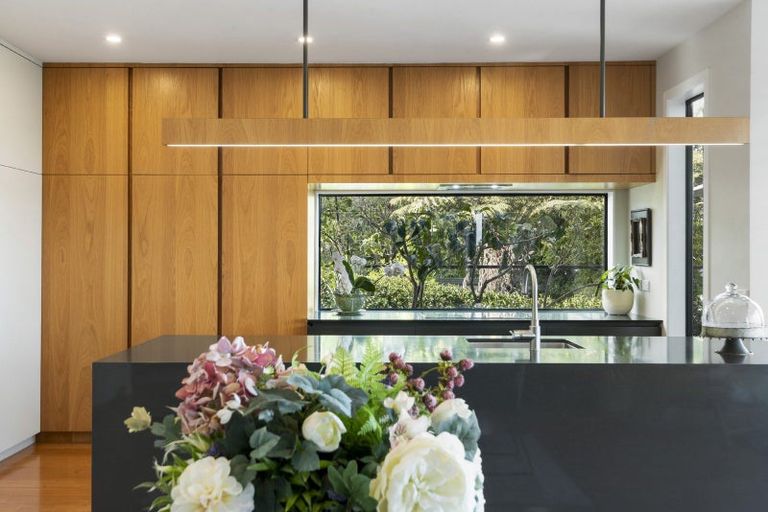 Photo of property in 25a Pohutukawa Avenue, Shelly Park, Auckland, 2014
