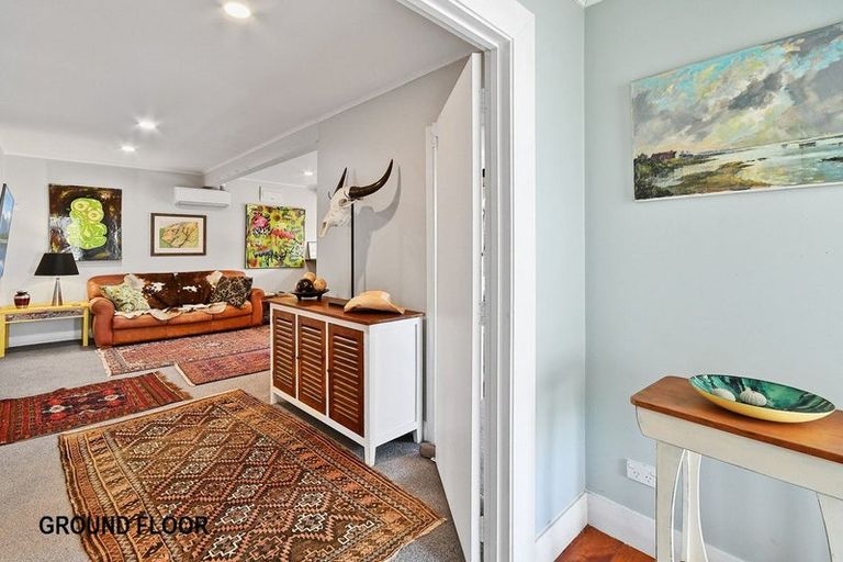 Photo of property in 36 Arthur Road, Hillpark, Auckland, 2102