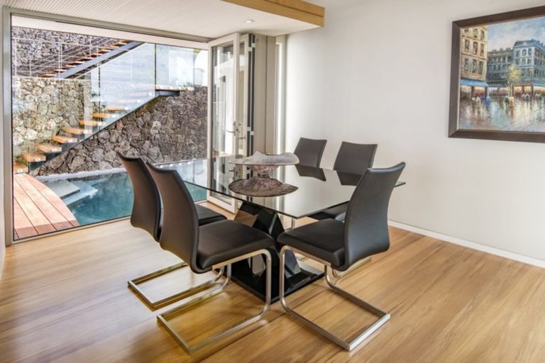 Photo of property in 31 Kitchener Road, Takapuna, Auckland, 0622