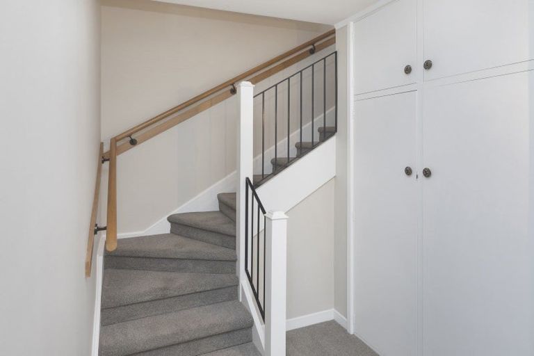 Photo of property in 32 Hawthorne Street, Strowan, Christchurch, 8052