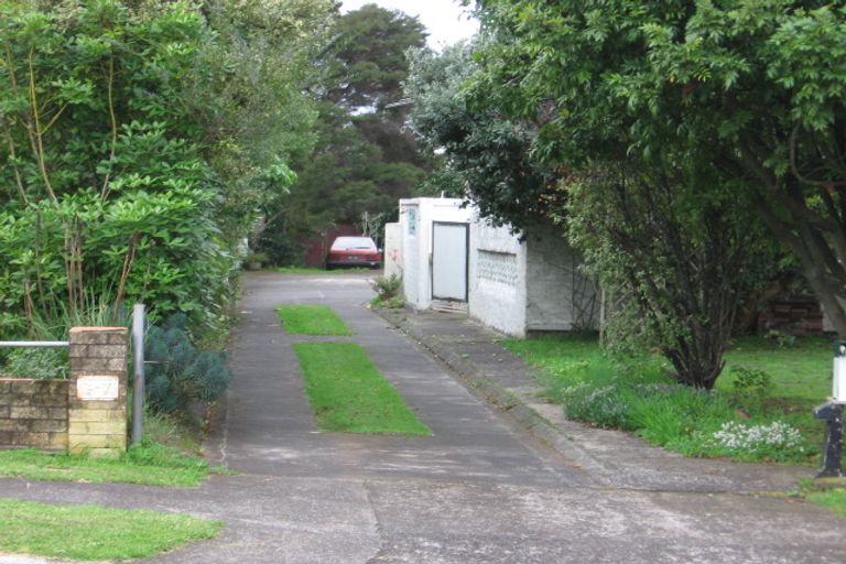Photo of property in 2/11 Hayward Road, Papatoetoe, Auckland, 2025