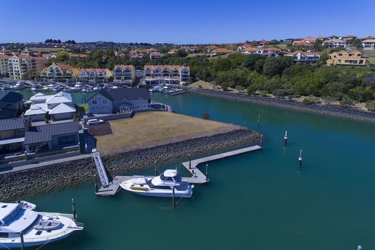 Photo of property in 40 Rue D' Amarres, Gulf Harbour, Whangaparaoa, 0930