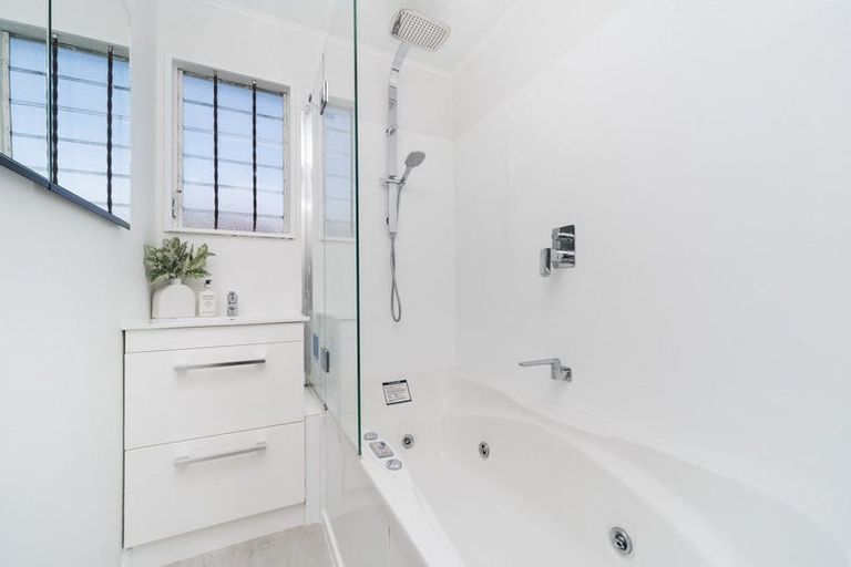 Photo of property in 318 Botanical Road, West End, Palmerston North, 4412