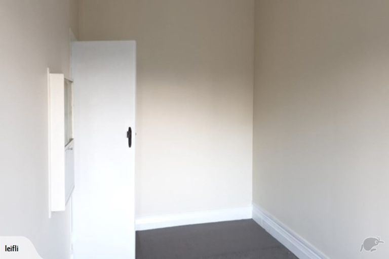 Photo of property in 76 Tinakori Road, Thorndon, Wellington, 6011