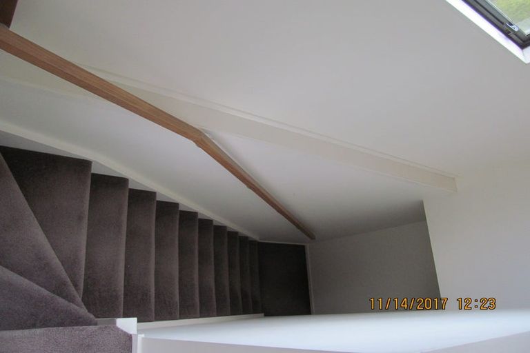 Photo of property in 12a Wicklam Lane, Greenhithe, Auckland, 0632