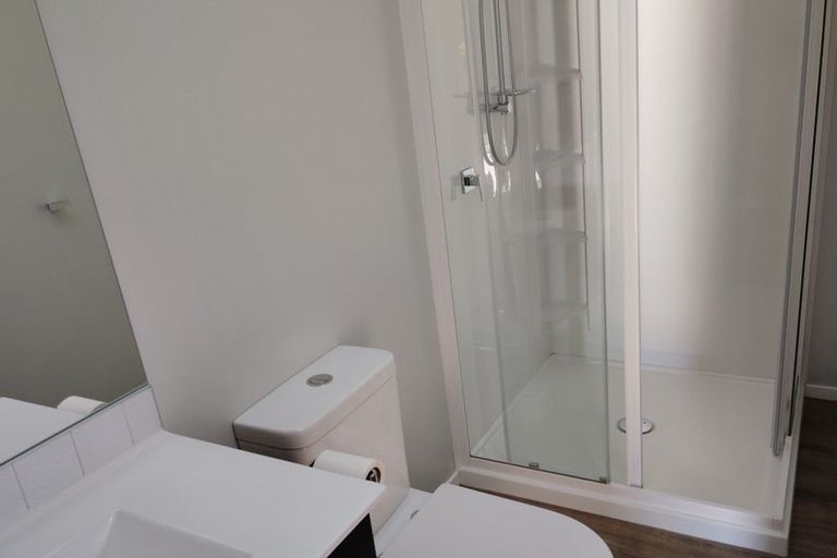 Photo of property in 8 Tahi Street, Albert Town, Wanaka, 9305