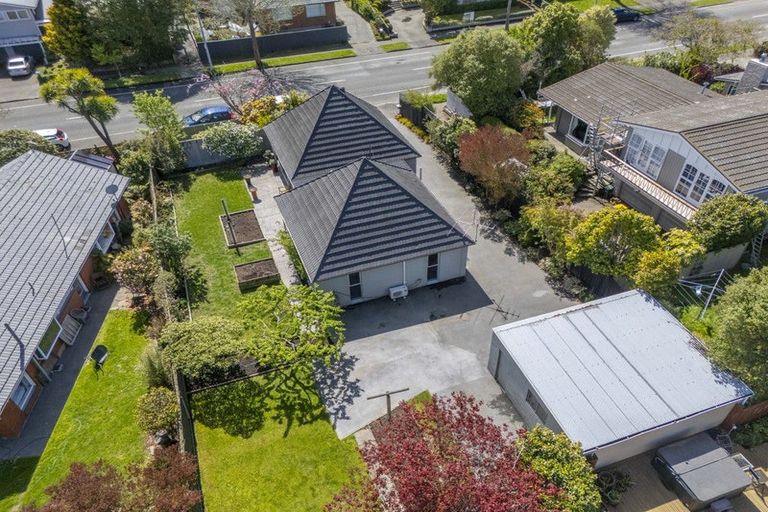 Photo of property in 185 Maidstone Road, Avonhead, Christchurch, 8042