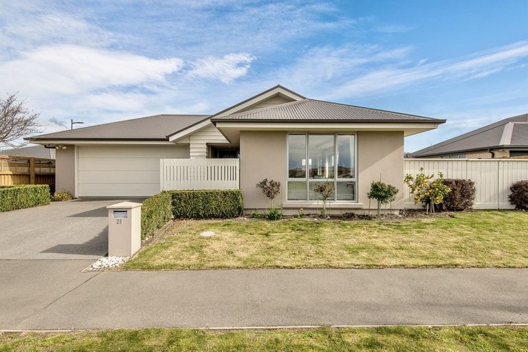 Photo of property in 21 Ishwar Ganda Boulevard, Halswell, Christchurch, 8025