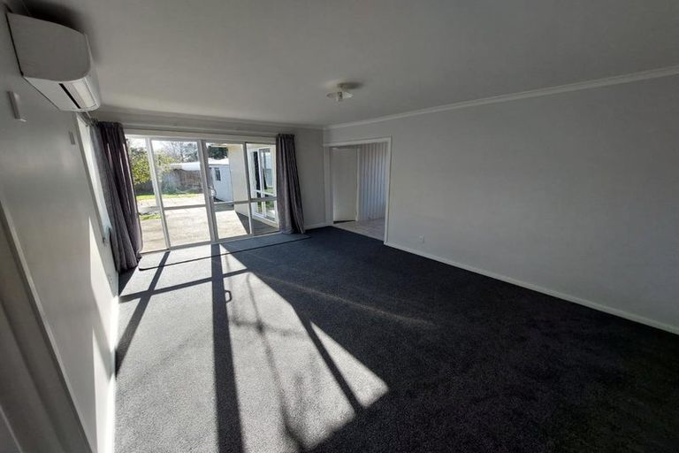 Photo of property in 49 Suva Street, Upper Riccarton, Christchurch, 8041