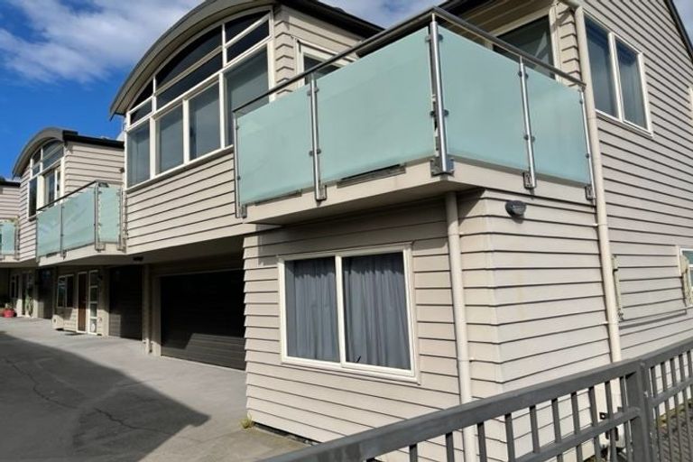 Photo of property in 16d May Street, Mount Maunganui, 3116